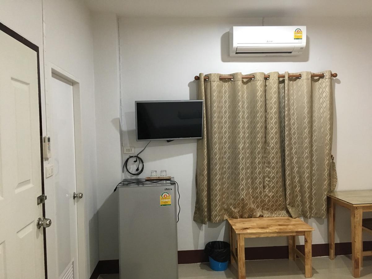 Hotel Y&N House Prachuap Khiri Khan Esterno foto